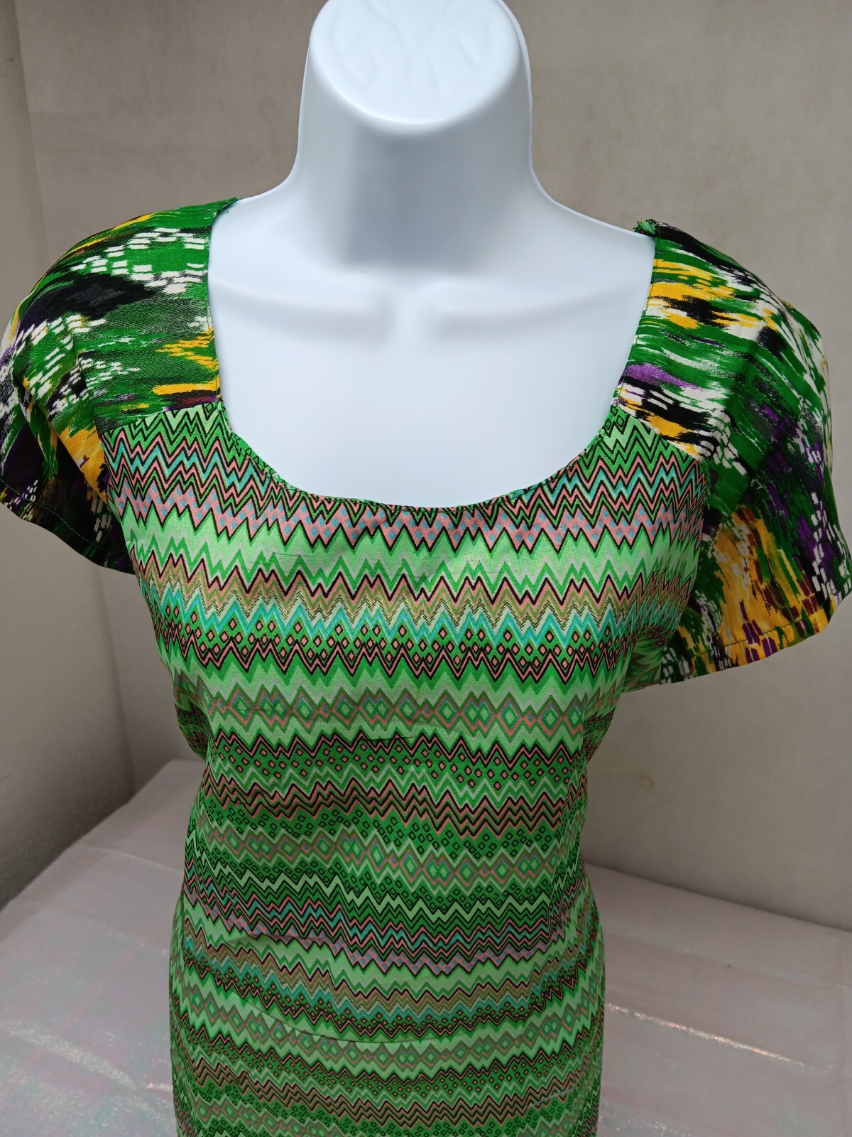 Yepme Womens Large Brook Kurti Lime Green Purple Short Sleeve 1 Piece