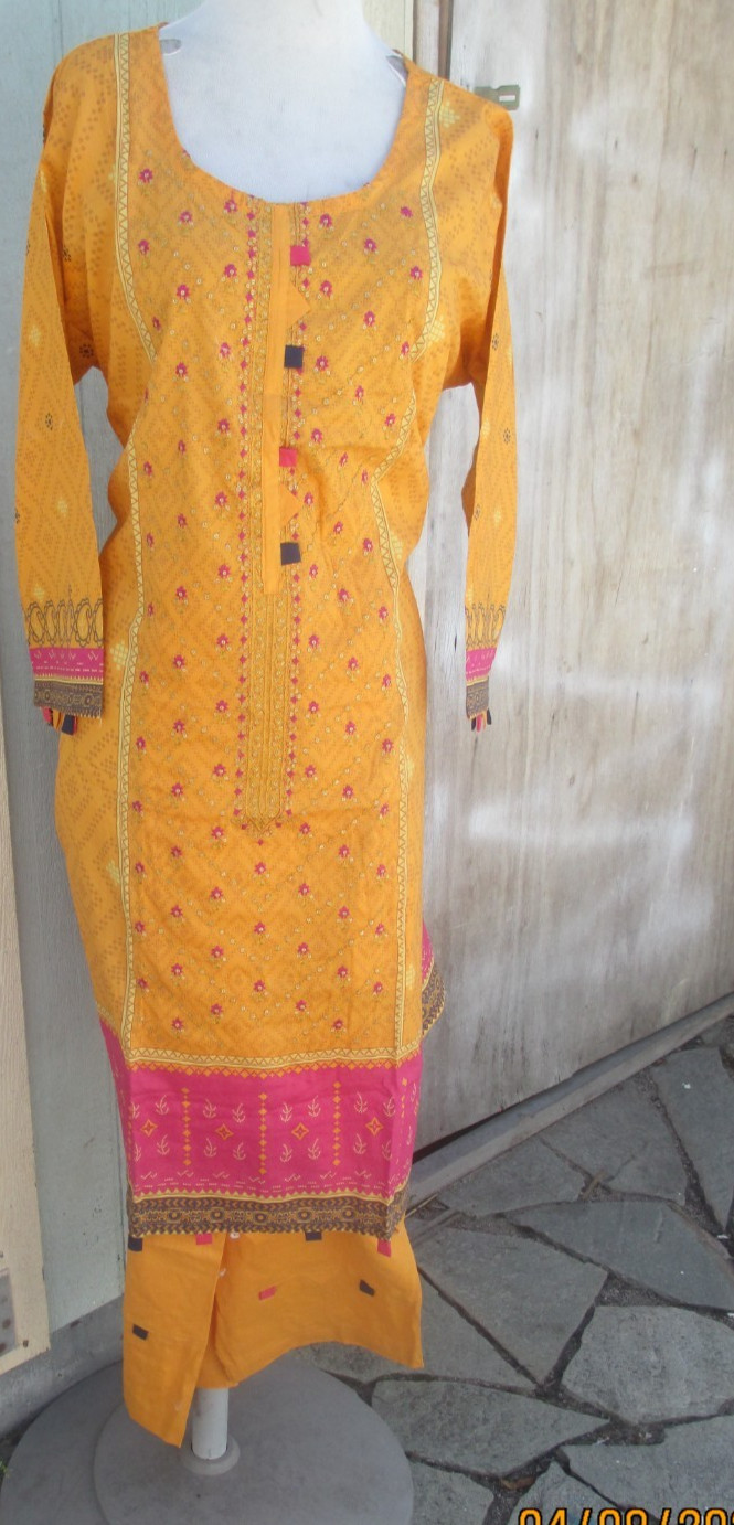 pakistani beautfull emboridery lawn cotton pant kameez L size bust 42
