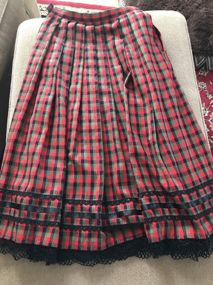 ARNO LINDNER FULL SKIRT German Sz 40 Waist 29″ Polyester/Viskose (CT)