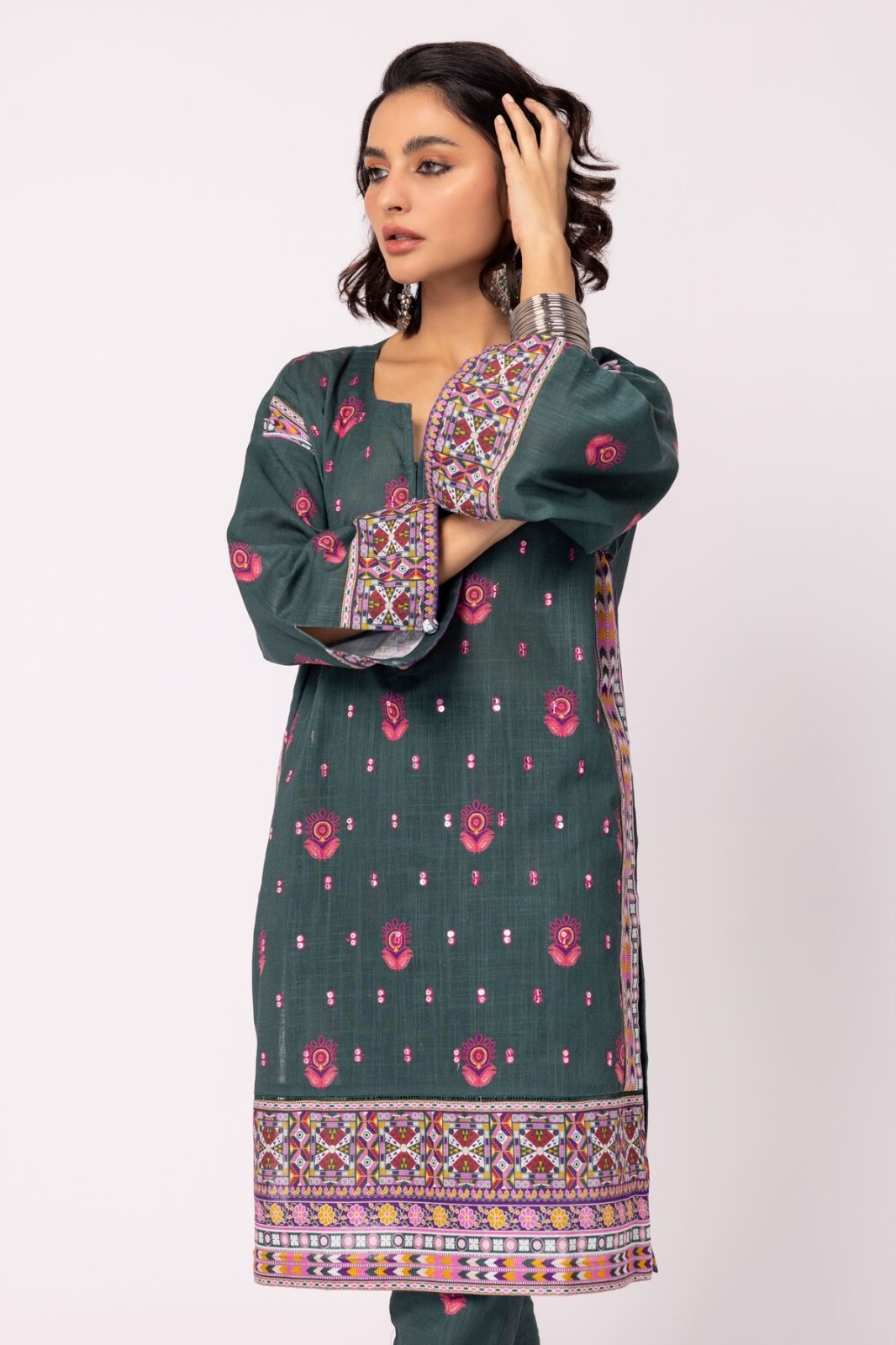 NWT KHAADI Sizes 8, 6 Drop Shoulder Embroidered Kurti Fall/Winter Pakistani