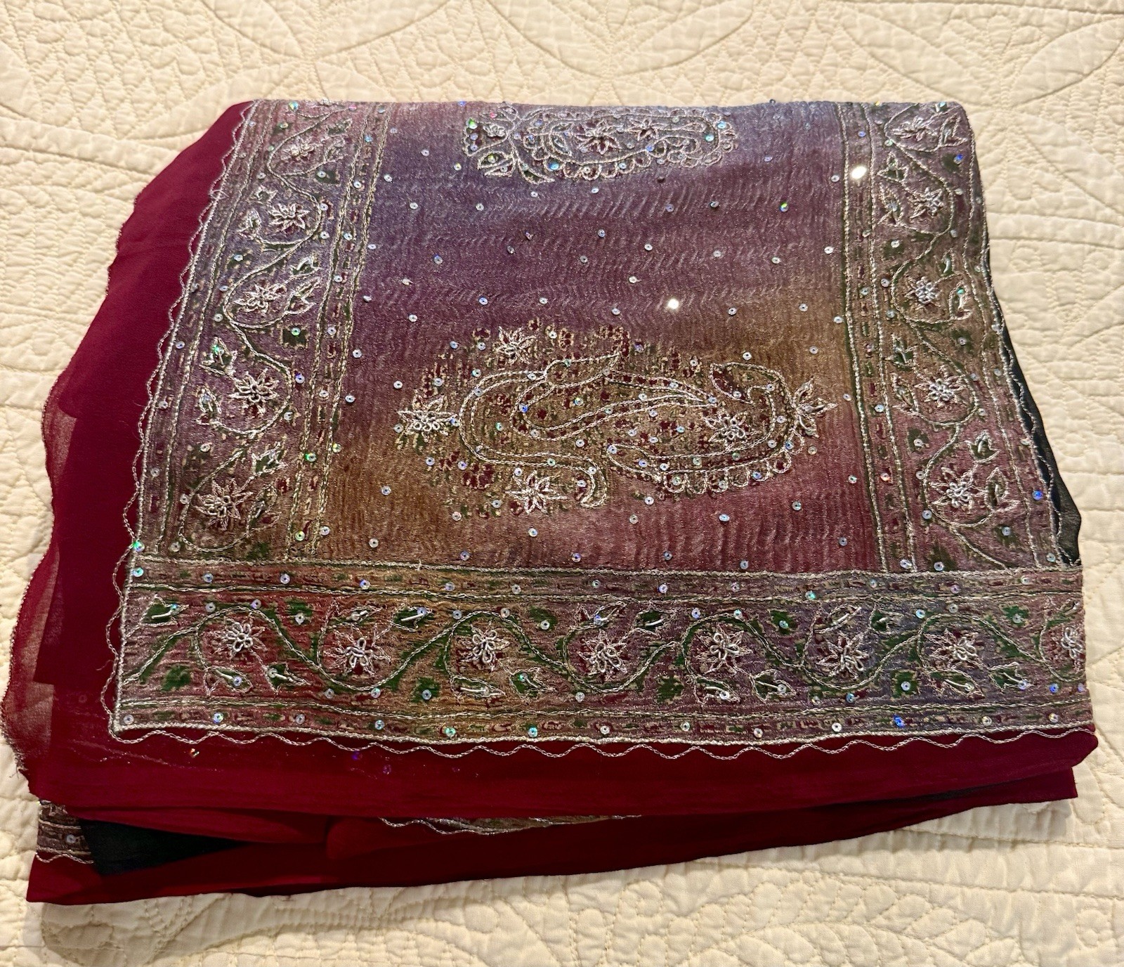 SARI CHIFFON Burgundy Embroidered Border/ Black Sequined Interior 44×200+” EUC