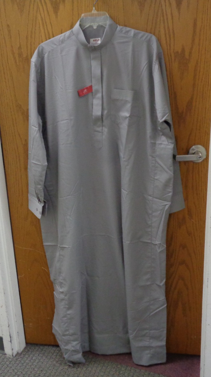 Lot of 2 Saudi Arabian Style Al-Daffah Size 60 L grey & navy blue Thobe