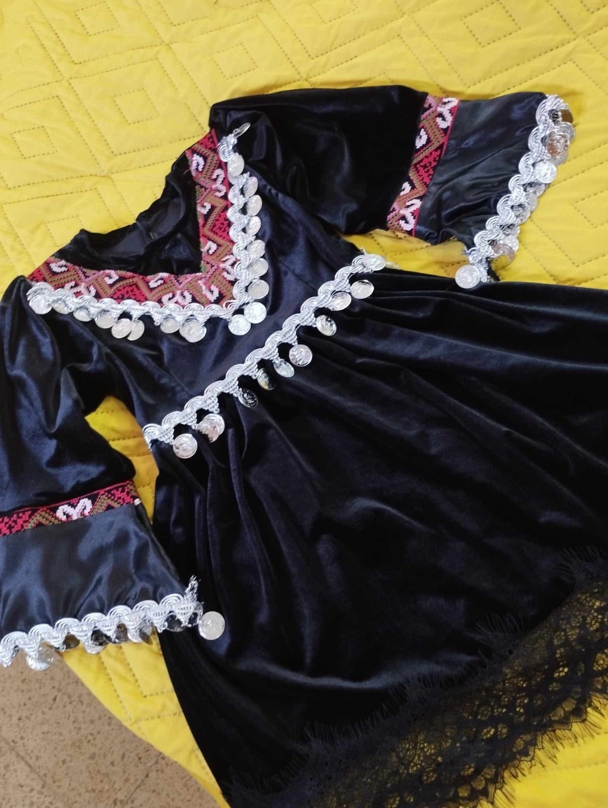 Authentic Palestinian Kids Thobe – Velvet Embroidery from Nablus – Girl’s Tradit