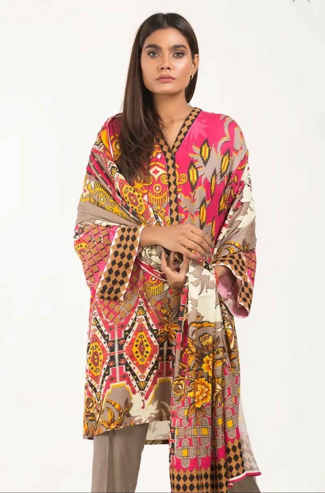 ” SALE “Gulahmed Ideas Pret Viscose 3piece Suit