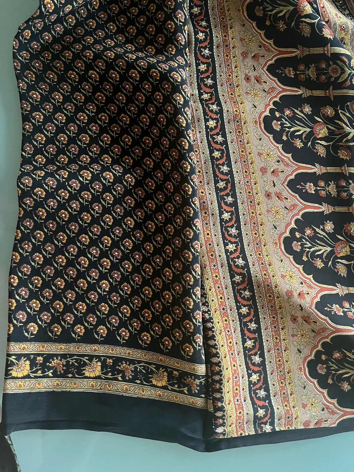 NWT 100% Silk Crepe Saree RITU KUMAR Style Black Red Floral Motif Diwali Pick 1