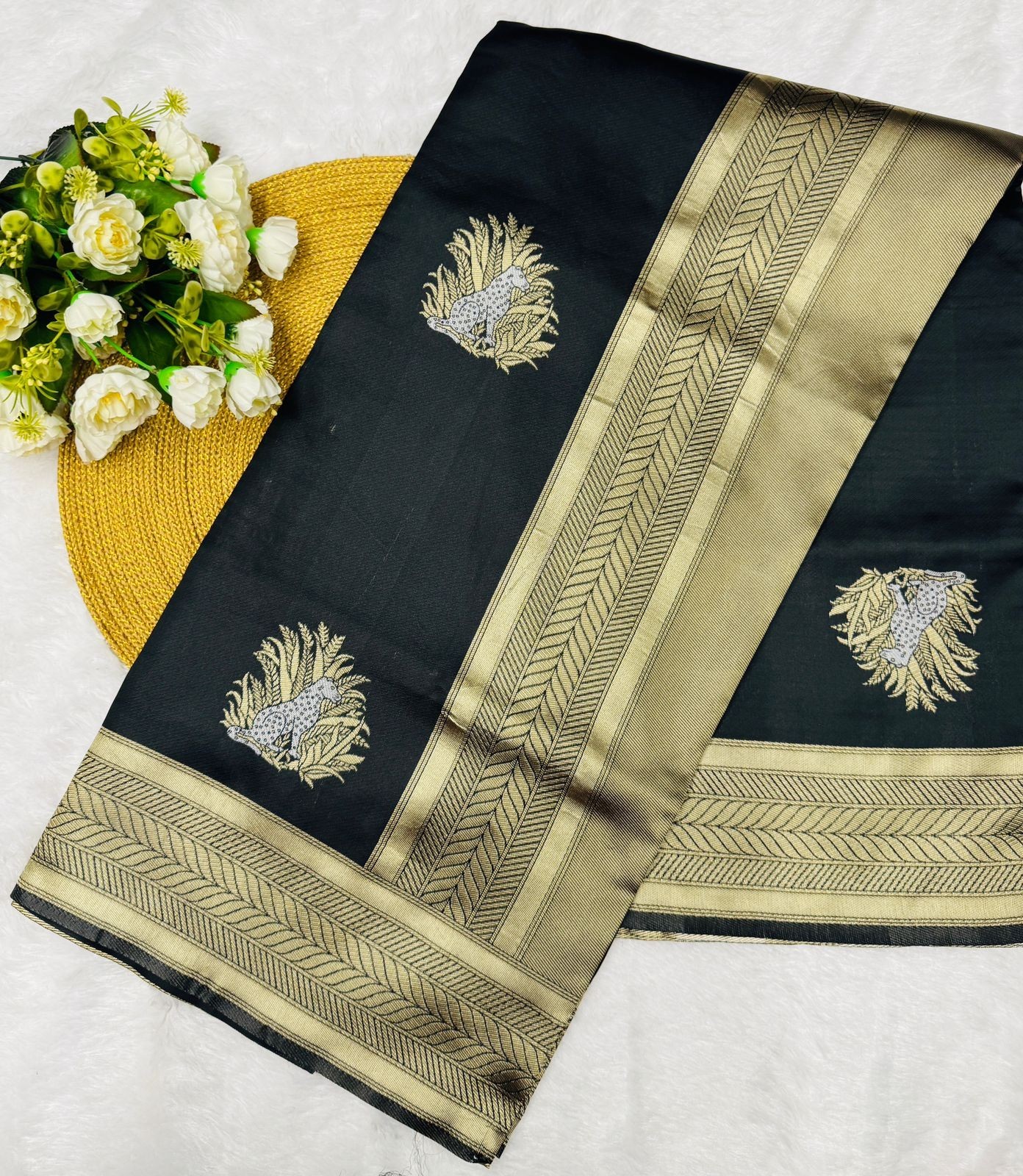 Elegant Banarasi Sari for Women Soft Silk Indian Traditional Wear + Blouse Piece