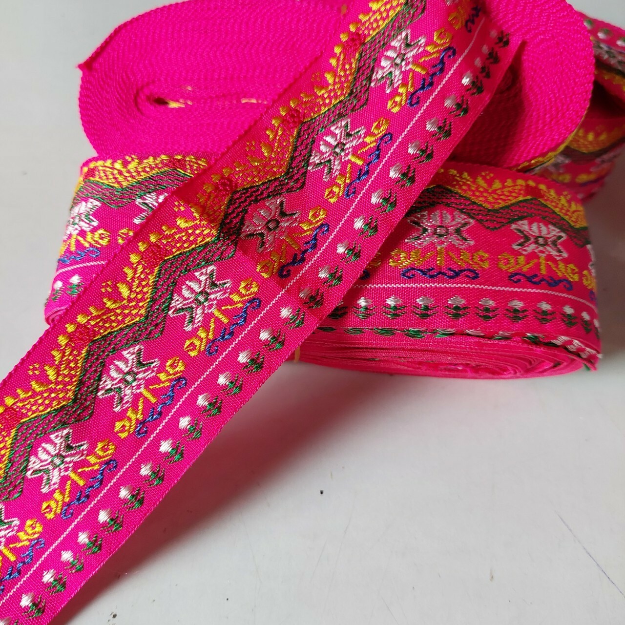 6x Cloth Tape Embroidered Fabric Ribbon Decorating Shirt Bag Handicraft Tribal