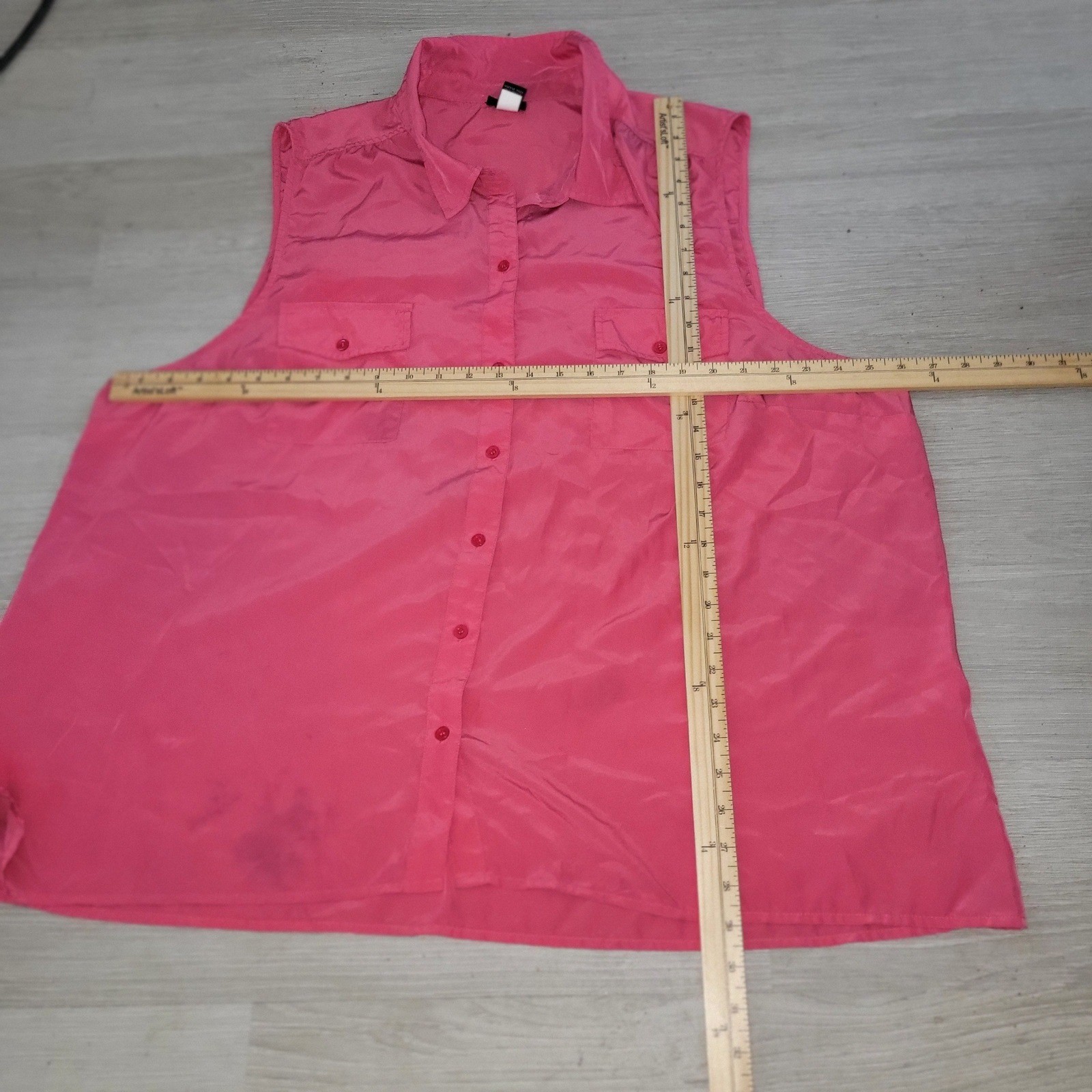 Torrid Womens Plus Size 4 Hot Pink Sleeveless Button Down Shirt Pockets 10038844
