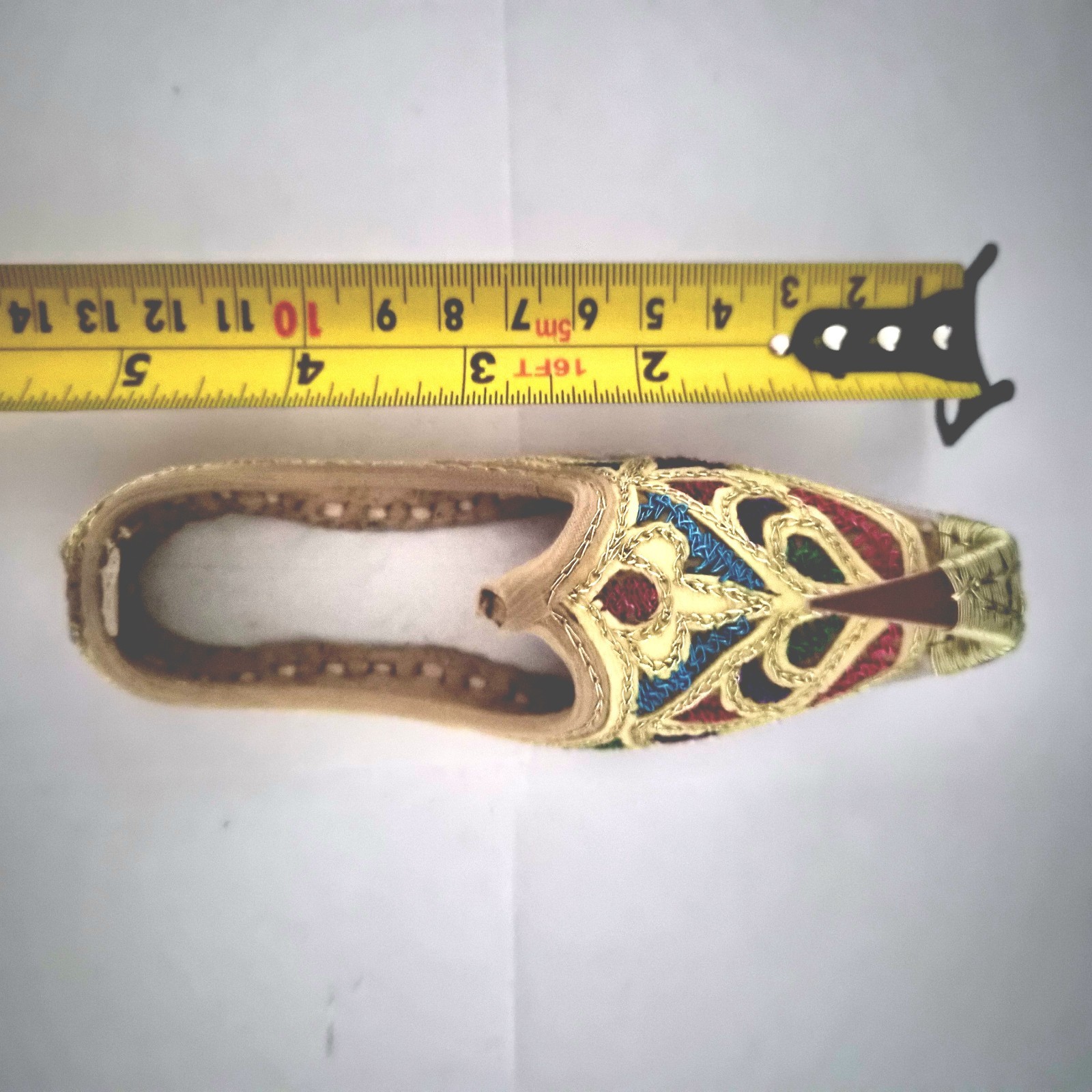 Handmade Mojari Embroidered Shoes Gold Red Blue Green Beige