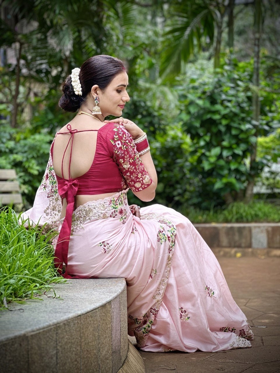 All-over embroidery with floral butti detailing, Cutwork Border
