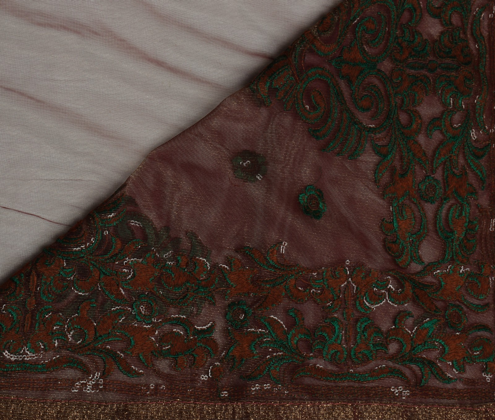 Sushila Vintage Indian Brown Saree Net Mesh Embroidered Floral Sari Craft Fabric