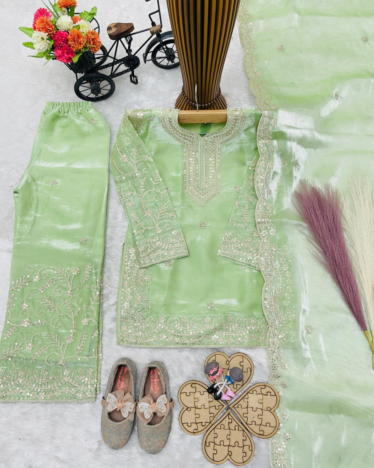 GOWN SALWAR KAMEEZ PAKISTANI INDIAN WEDDING PARTY WEAR DRESS BOLLYWOOD SUIT NEW
