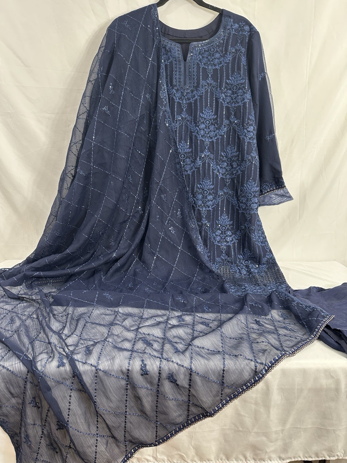 Chiffon Embroidery Kameez Shalwar Bust 46 2XL