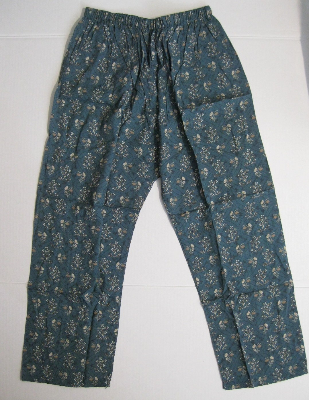 New 2 Pc Pakistani Print Lawn Kurti Trousers Suit Scalloped Trim Sage Size L