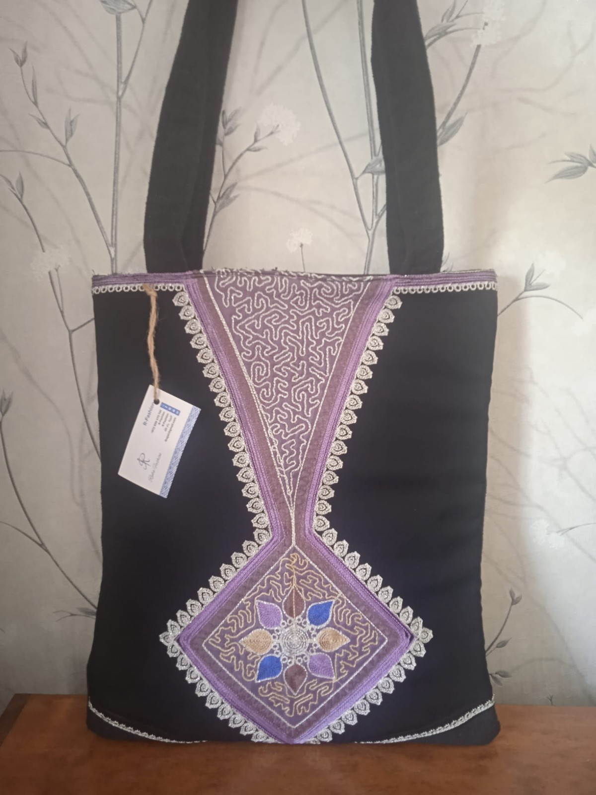 Unique Embroidered Handbag – Authentic Tatreez with FREE Surprise Gift